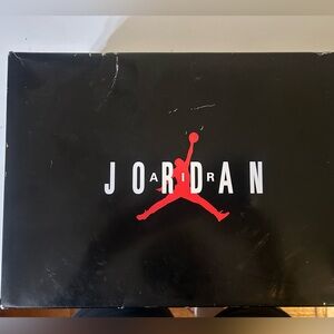 Jordan 11 low concord-bred